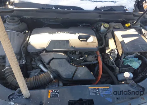 2013 Chevrolet Malibu Eco Premium Audio из США, поврежденный, VIN 1G11F5RR9DF115273